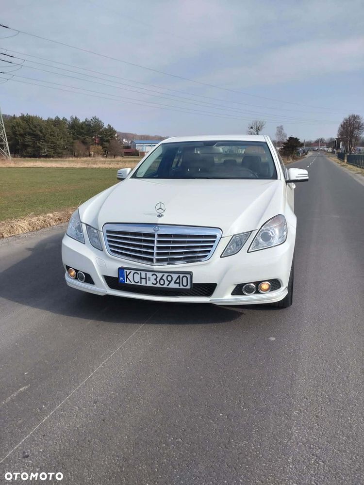 Mercedes-Benz Klasa E 300 BlueTEC 7G-TRONIC Elegance - 2