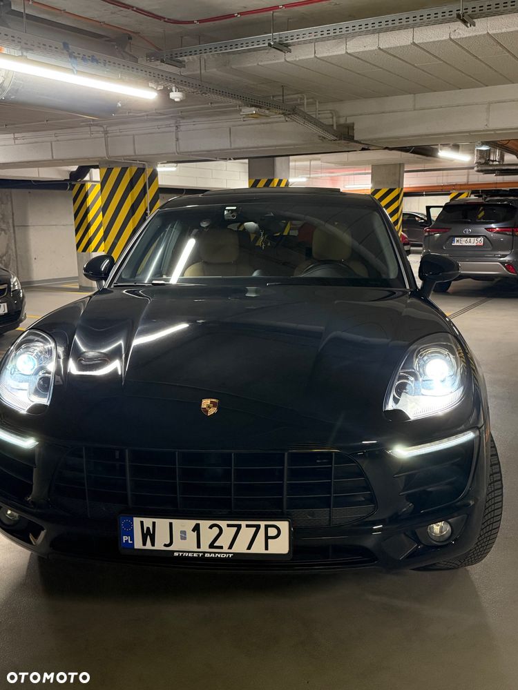 Porsche Macan Standard - 36