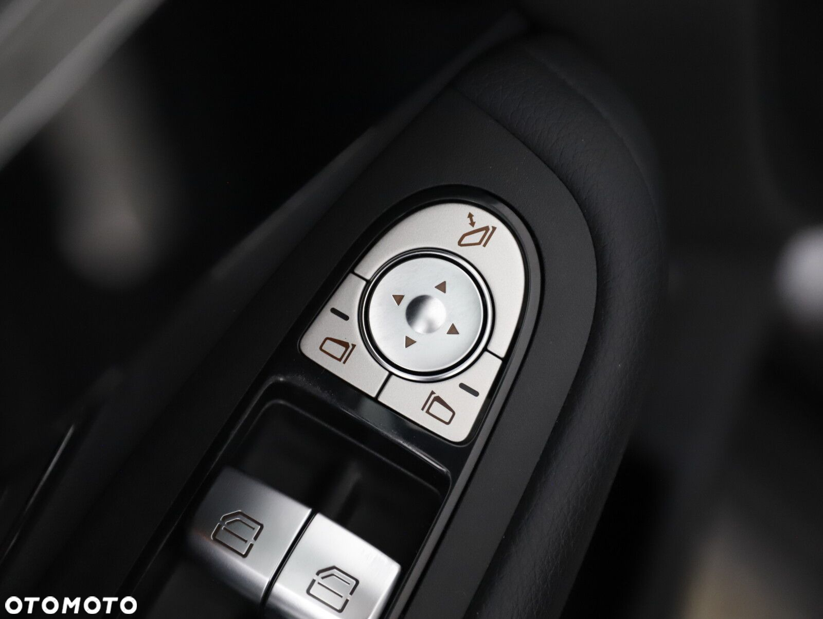 Mercedes-Benz GLC 220 d 4-Matic - 17