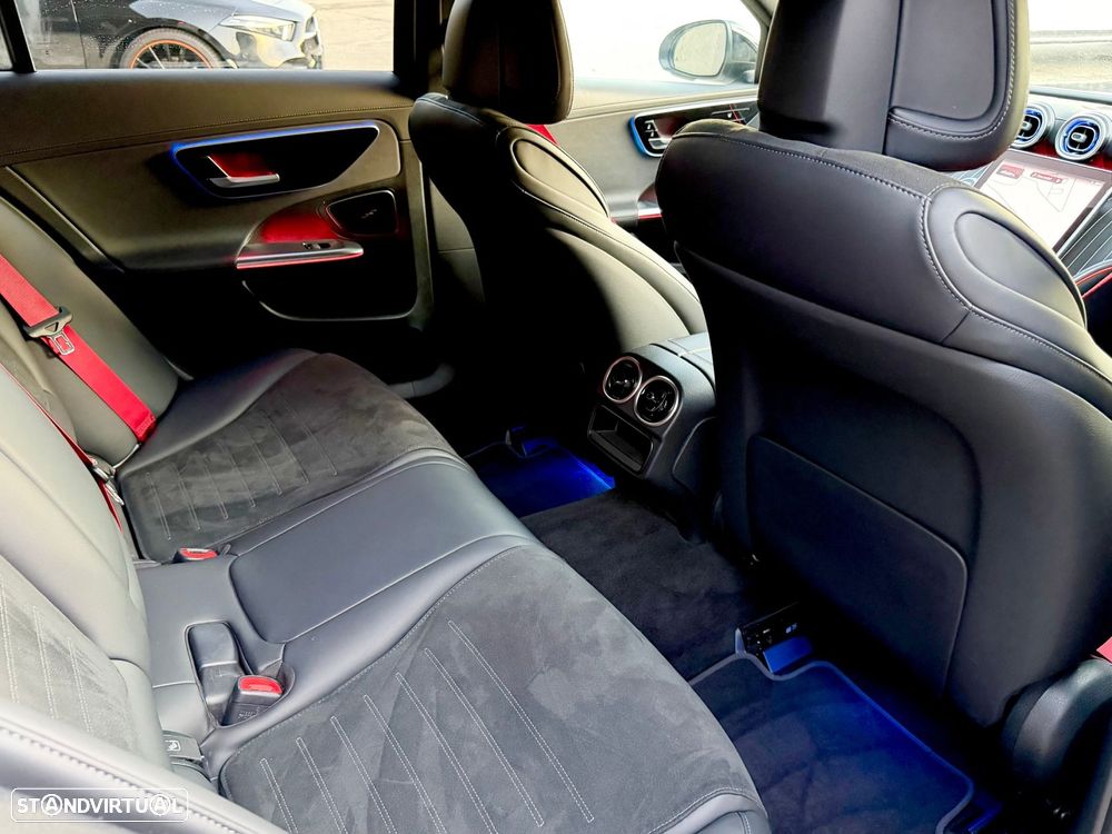 Mercedes-Benz C 300 e T 9G-TRONIC AMG Line - 19