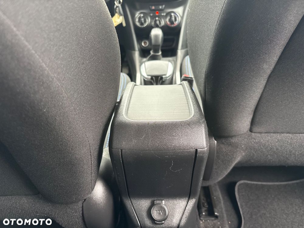 Peugeot 2008 1.2 Pure Tech Style - 20