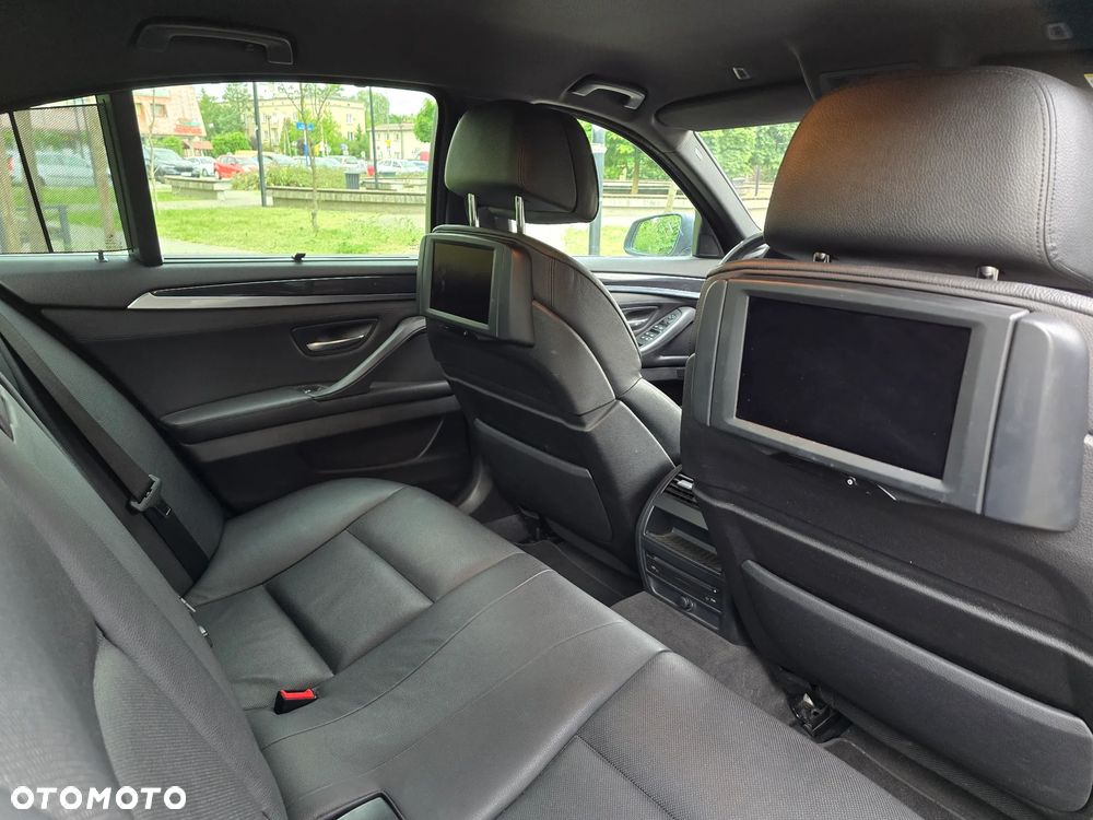 BMW Seria 5 - 12