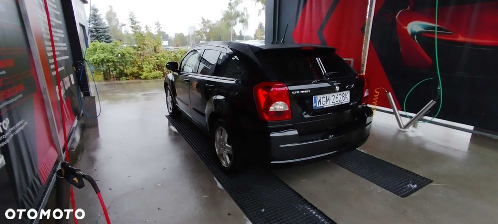 Dodge Caliber - 4