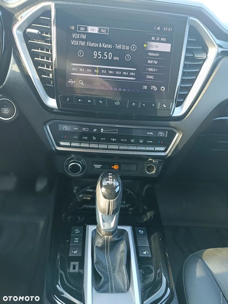 Isuzu D-Max 1.9 DC LSX - 10