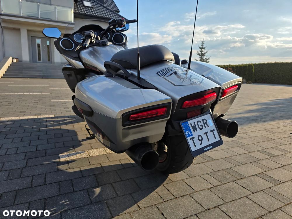 Yamaha XV - 23