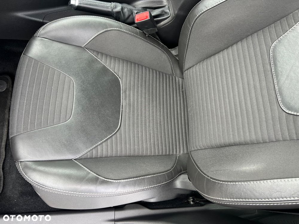 Ford Focus Turnier 1.5 EcoBoost Start-Stopp-System Business Edition - 20