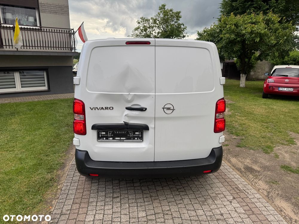 Opel Vivaro - 10