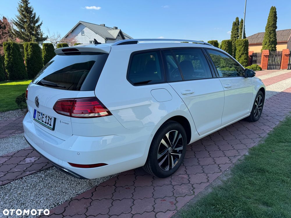 Volkswagen Golf 1.6 TDI SCR IQ.DRIVE - 10