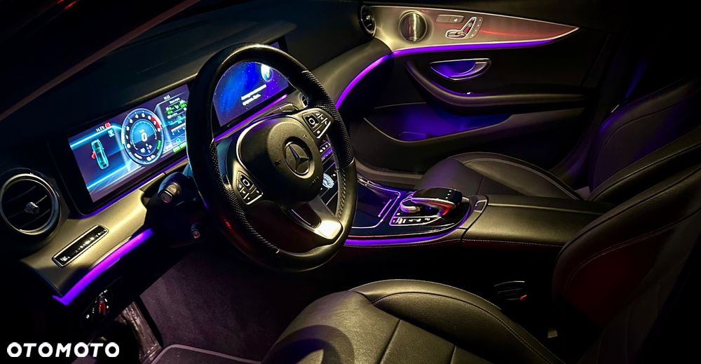 Mercedes-Benz Klasa E 350 - 25