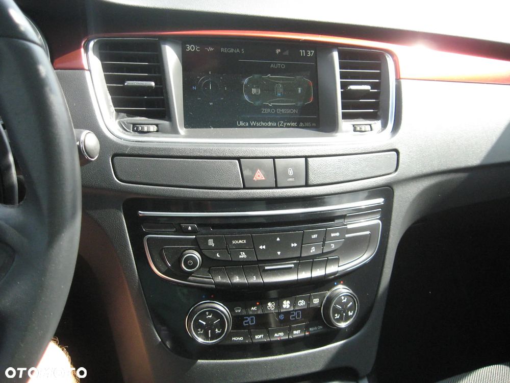 Peugeot 508 RXH Hybrid4 - 25