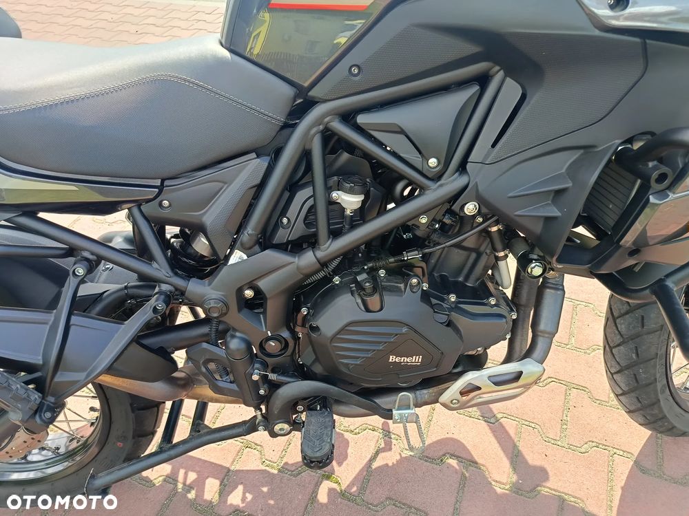 Benelli TRK 502X - 8
