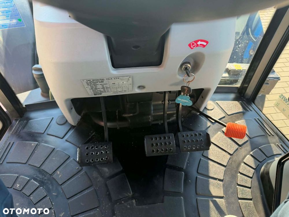 New Holland TD5.85 - 15