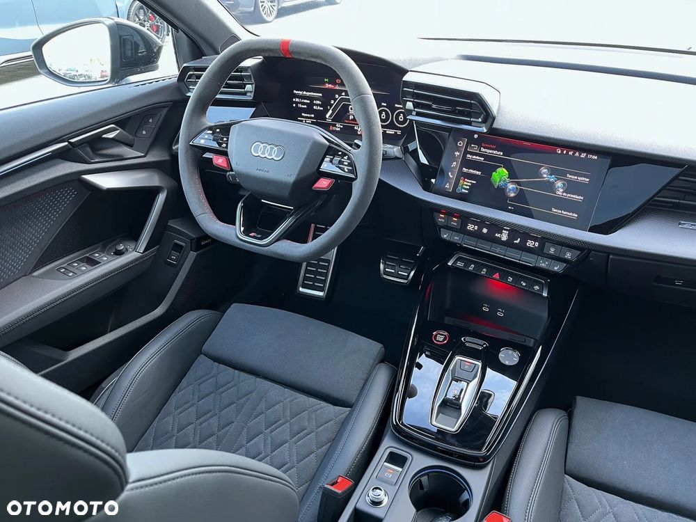 Audi RS3 Sportback - 16