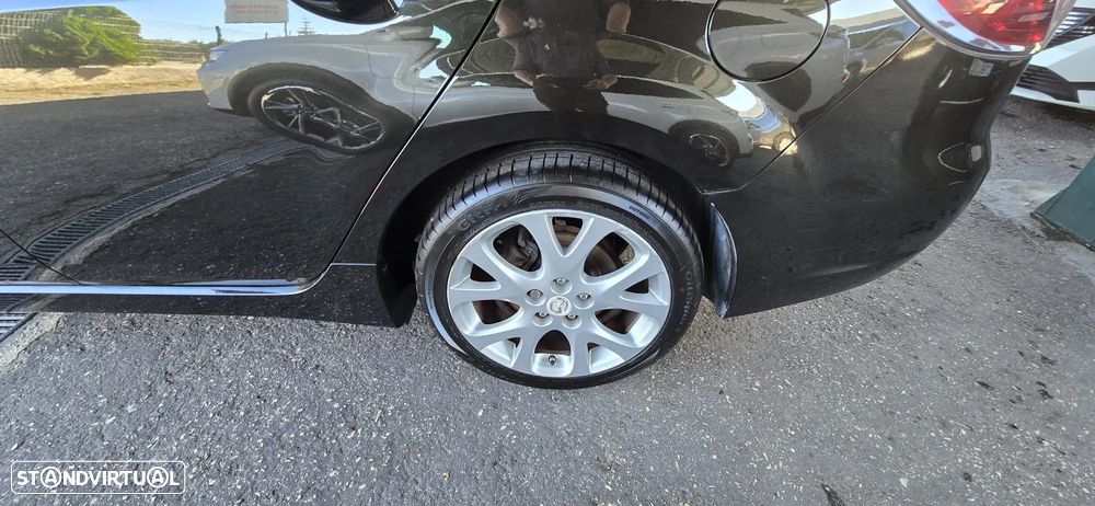 Mazda 6 SW MZR-CD 2.2 Sport - 13