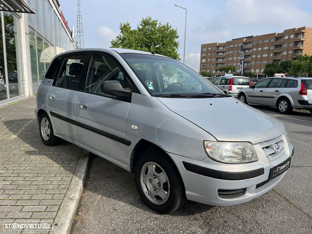 Hyundai Matrix 1.5 CRDi GLS - 3