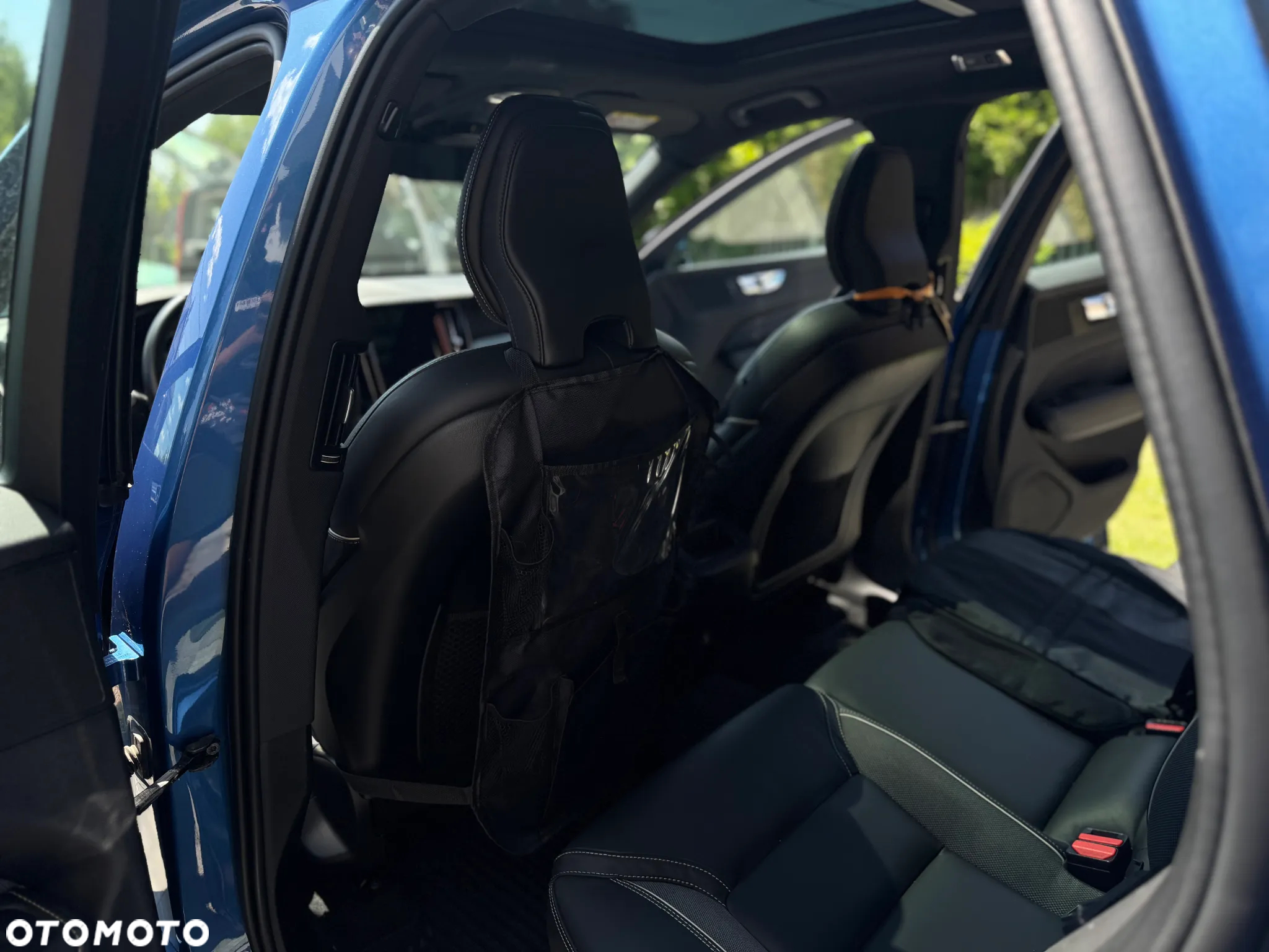 Volvo XC 60 D4 R-Design - 13
