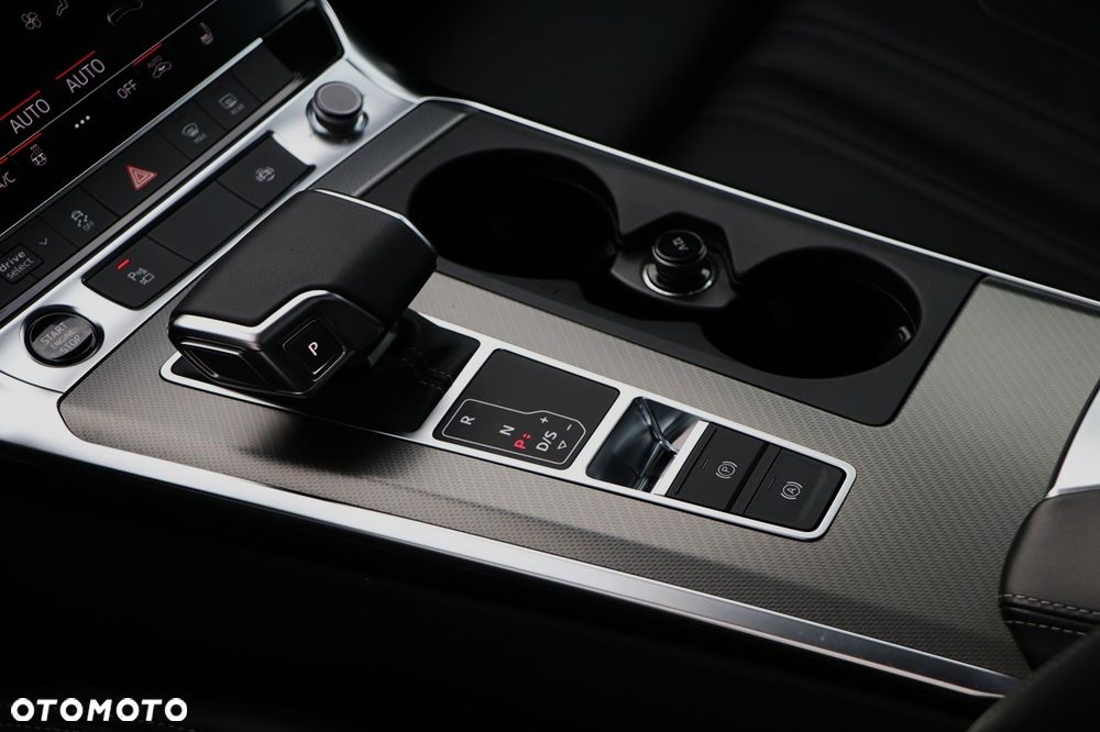 Audi A6 Avant - 30
