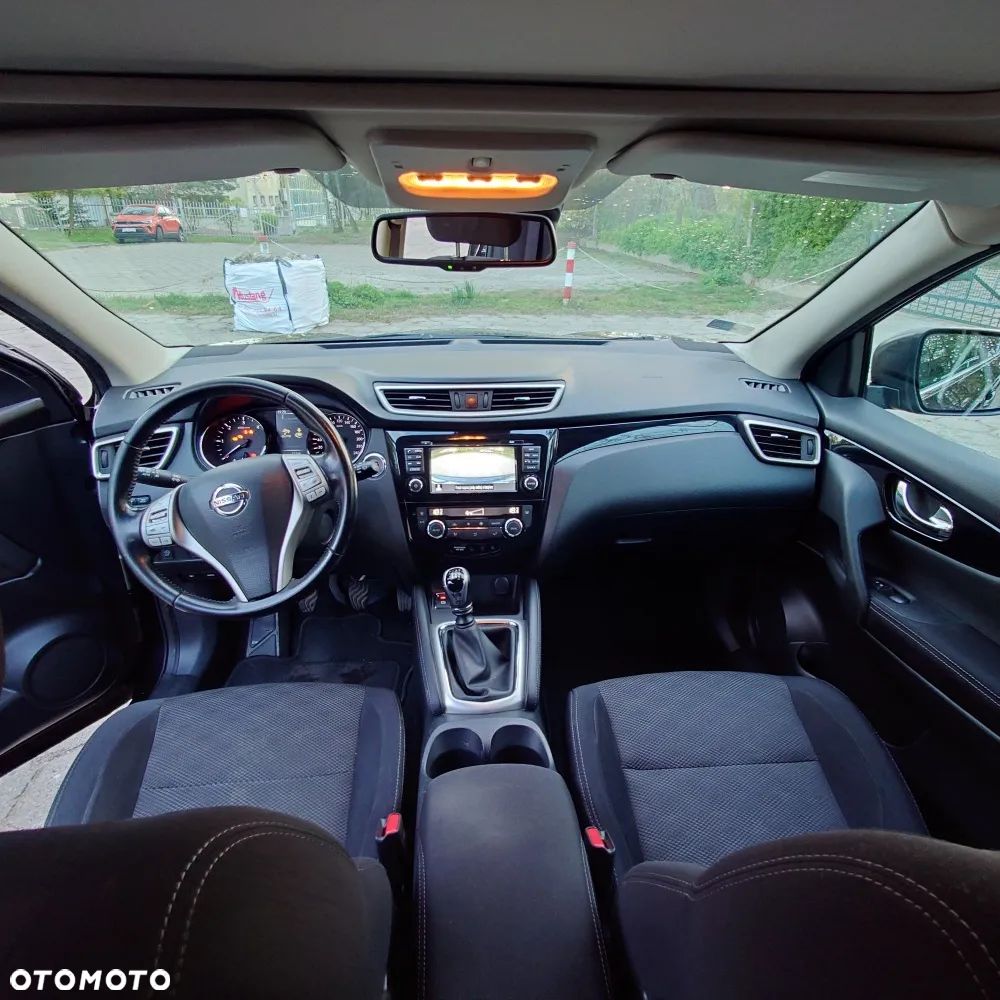 Nissan Qashqai 1.6 DCi N-Connecta - 4