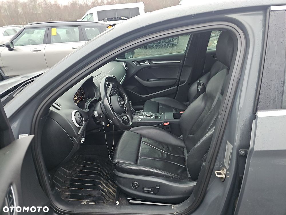 Audi A3 Limousine 40 TFSI quattro S tronic sport - 5