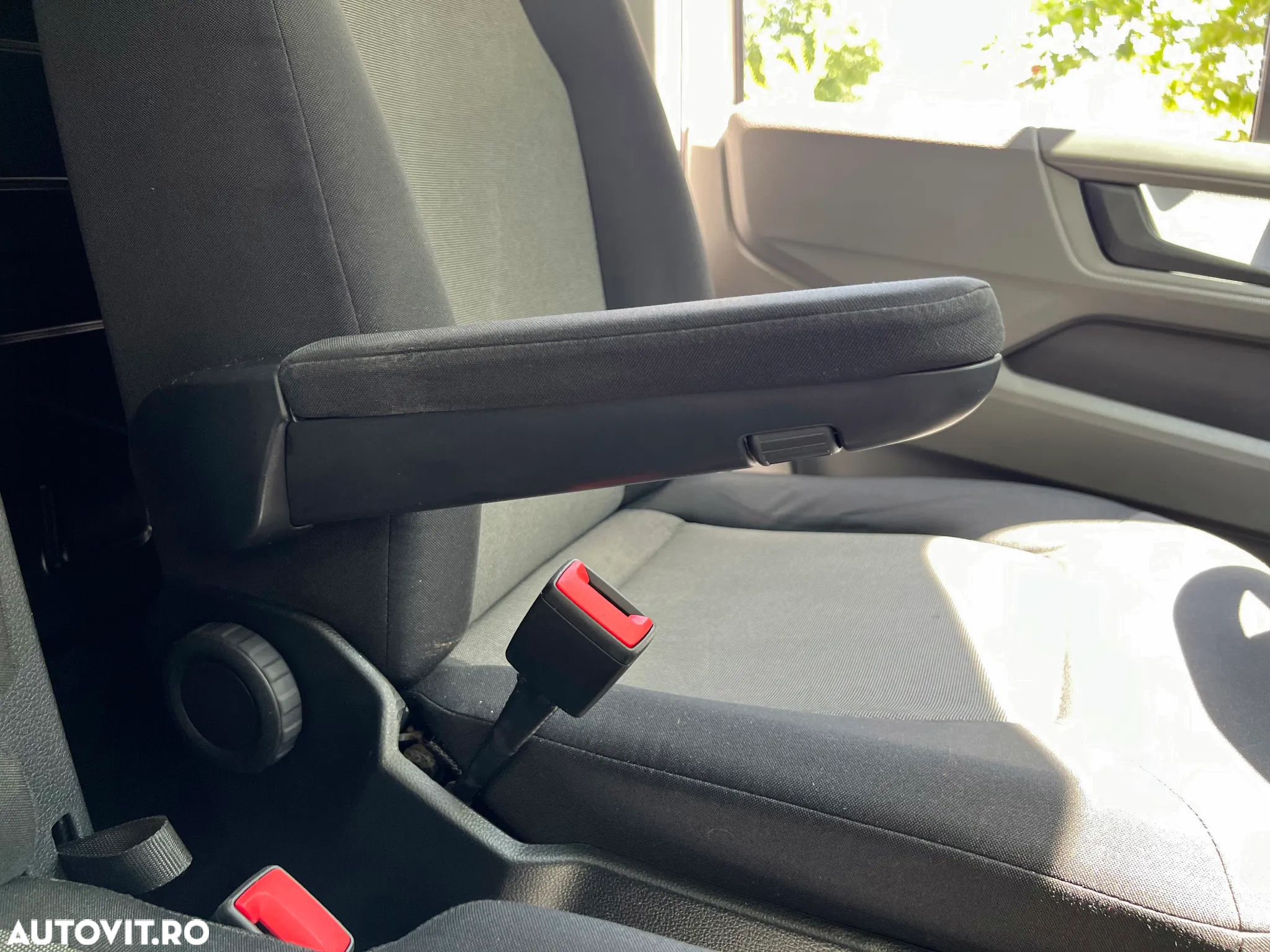 Volkswagen Crafter Furgon Maxi L5H3 - 15