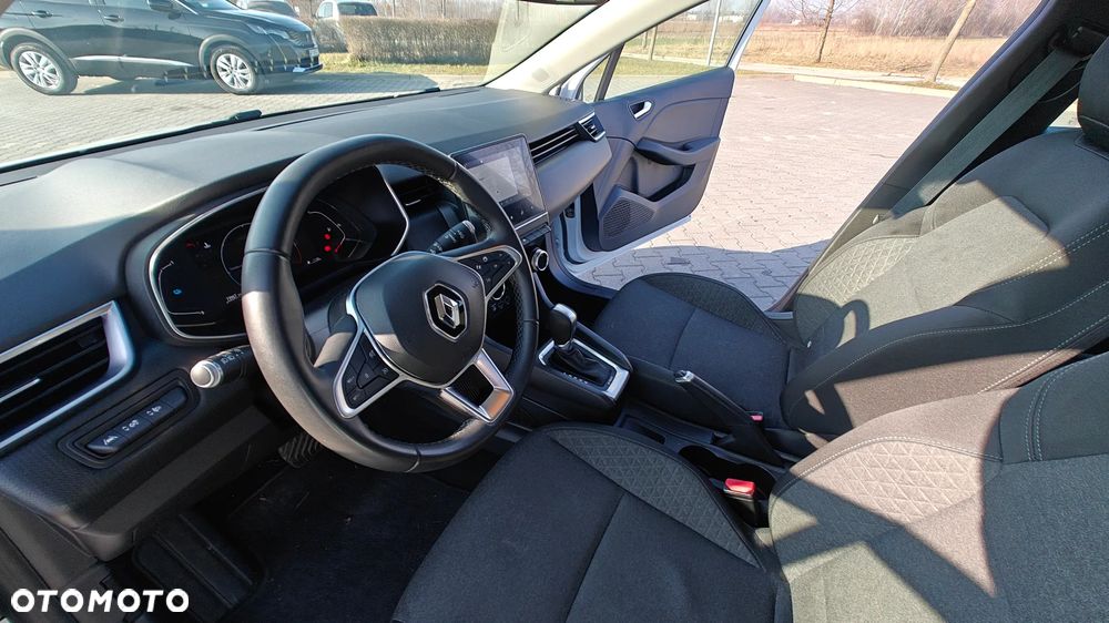 Renault Clio - 6