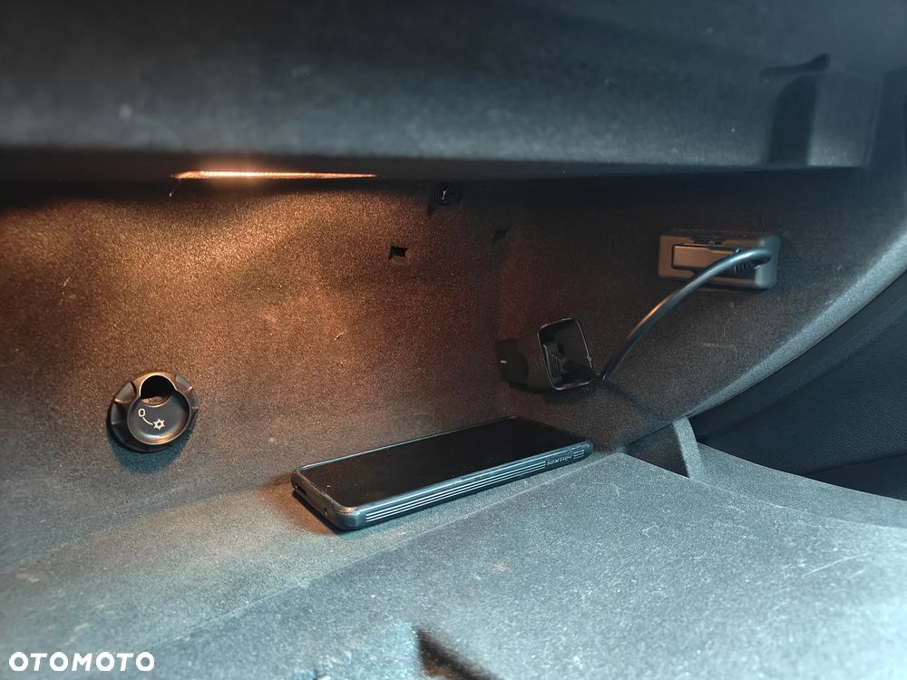 Audi Q5 3.2 FSI Quattro S tronic - 25