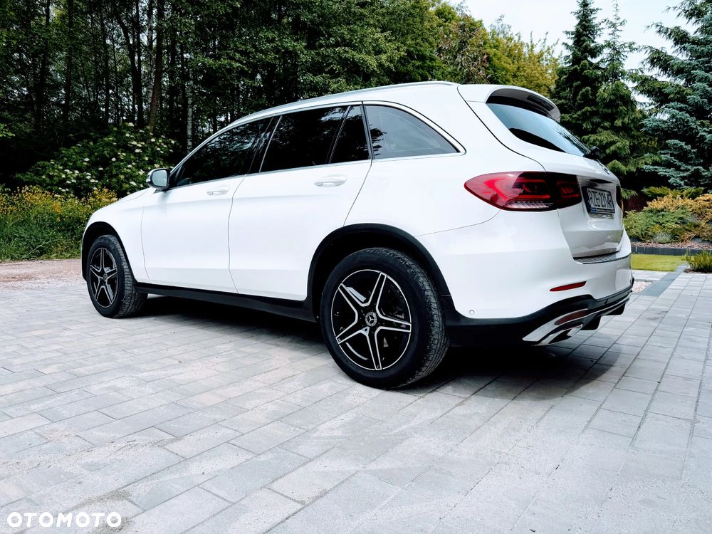 Mercedes-Benz GLC 220 d 4-Matic - 4