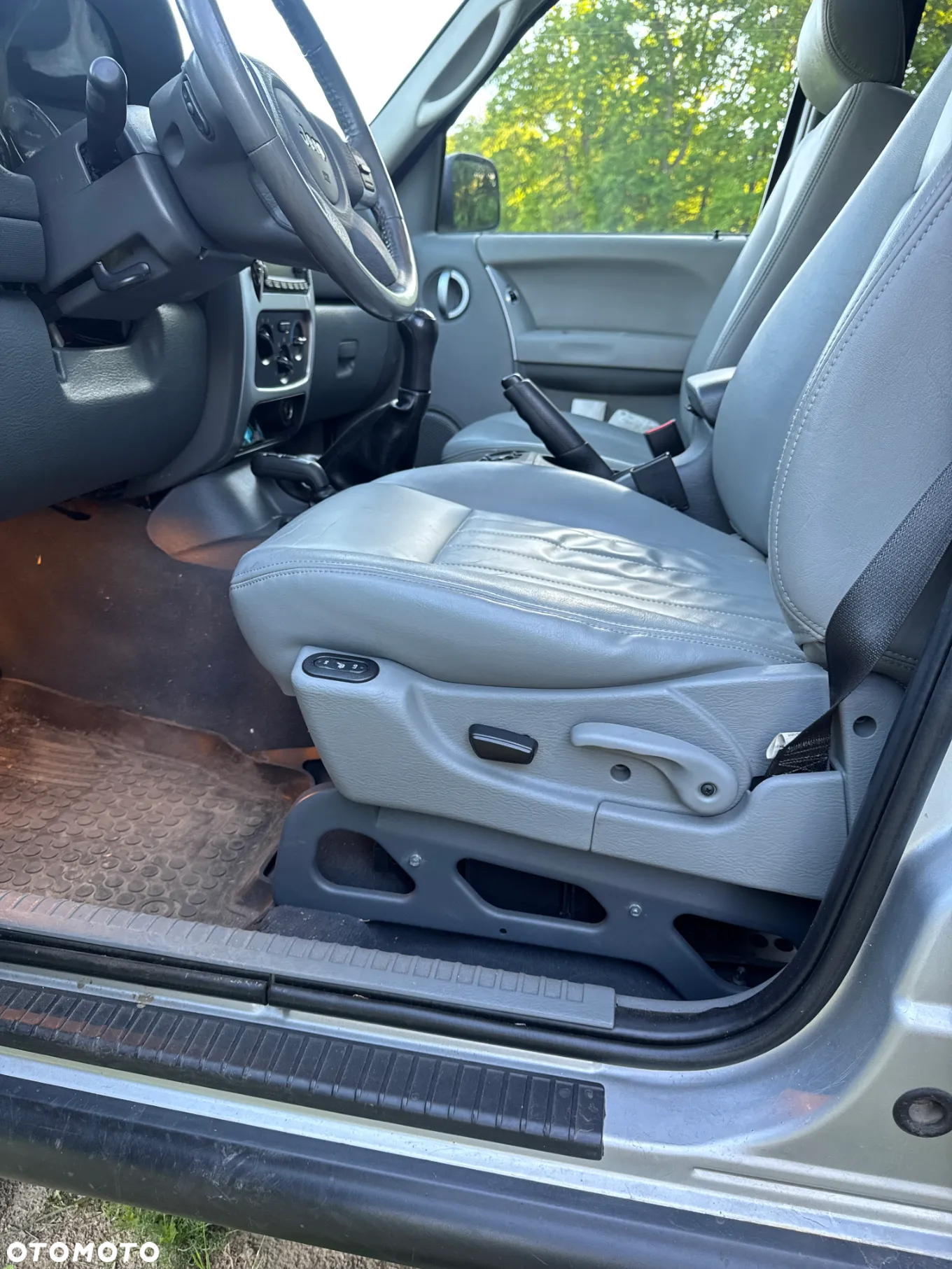 Jeep Cherokee 2.8 CRD Limited - 10