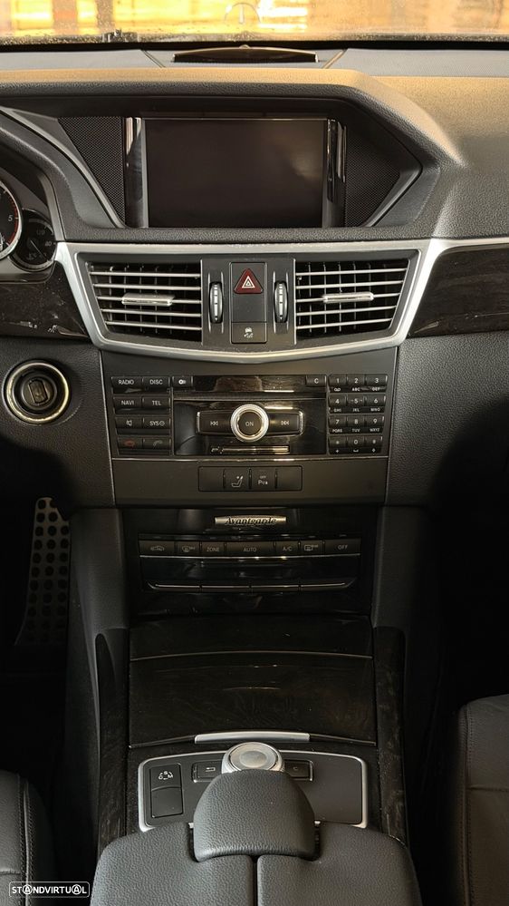 Mercedes-Benz E 350 CDI Avantgarde BlueEfficiency - 32
