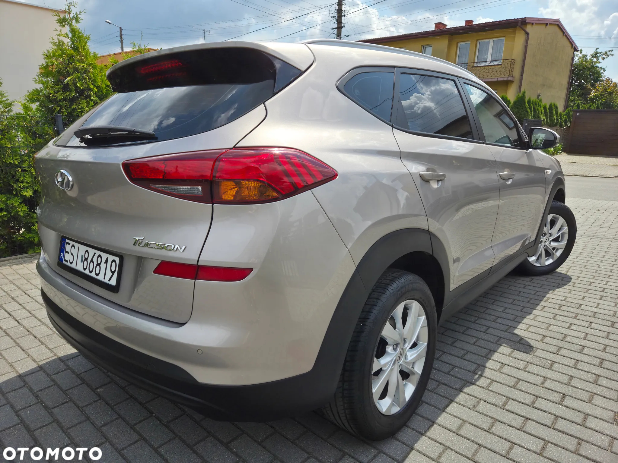 Hyundai Tucson - 2
