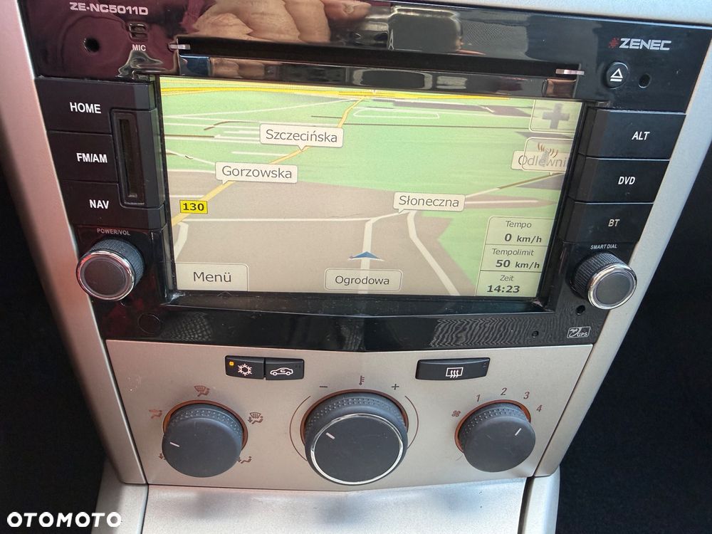 Opel Astra - 20