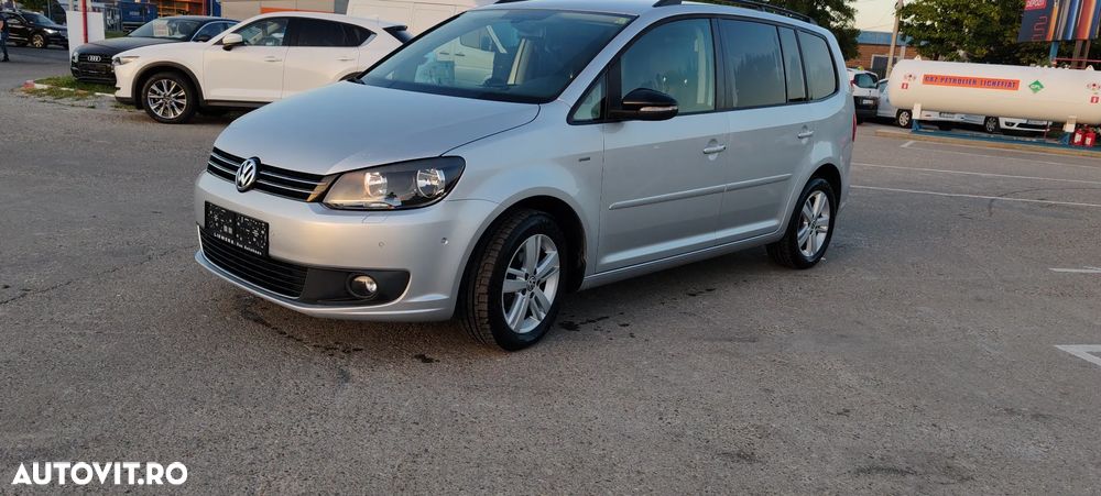 Volkswagen Touran 1.6 TDI DPF BlueMotion Technology MATCH - 2
