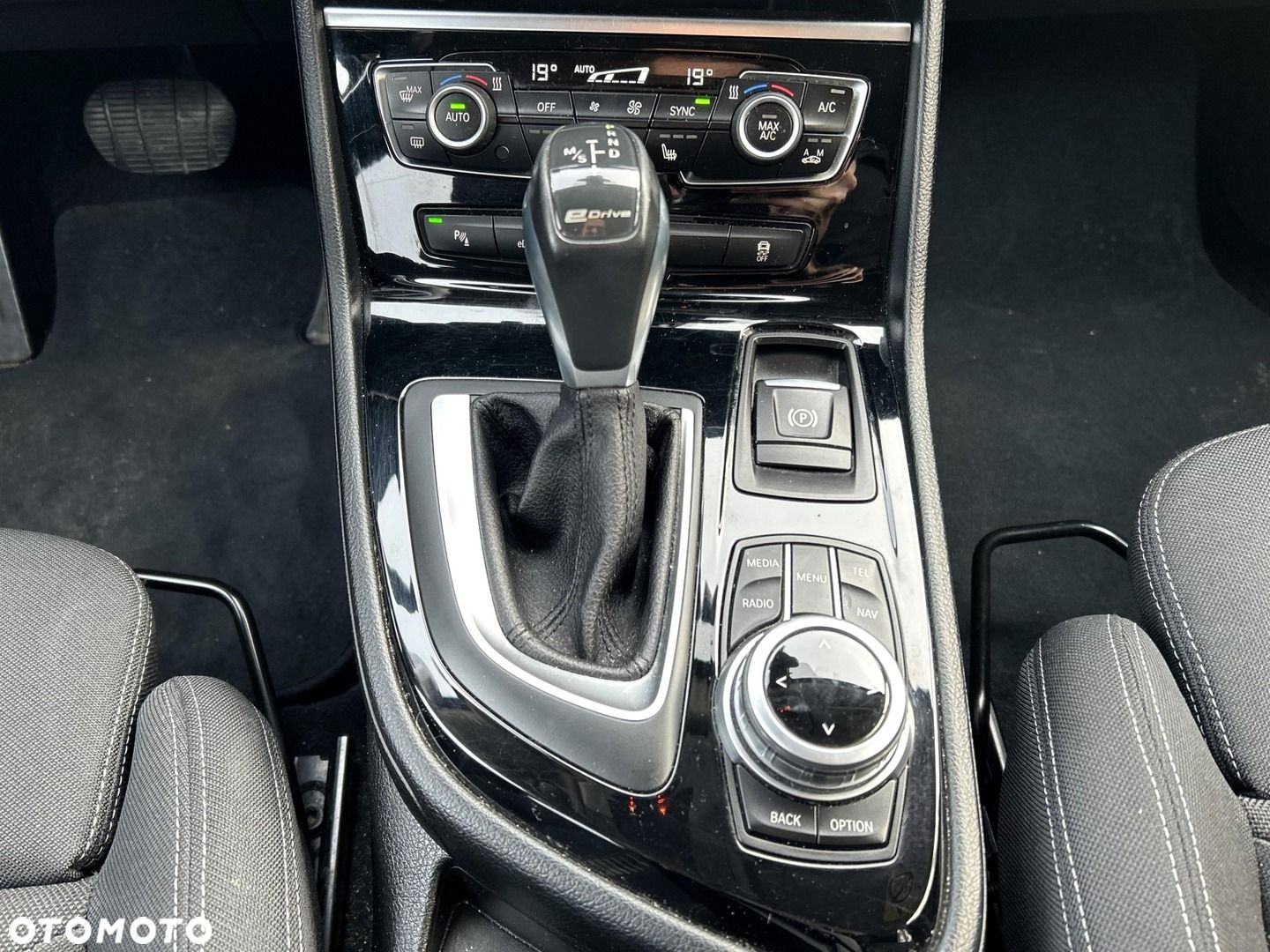 BMW Seria 2 - 17