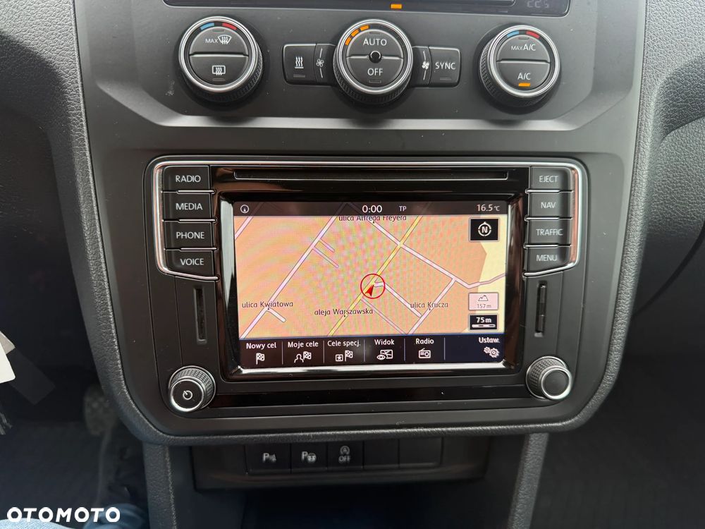 Volkswagen Caddy Maxi 2.0 TDI Highline DSG - 27