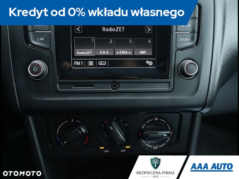 Volkswagen Polo - 13