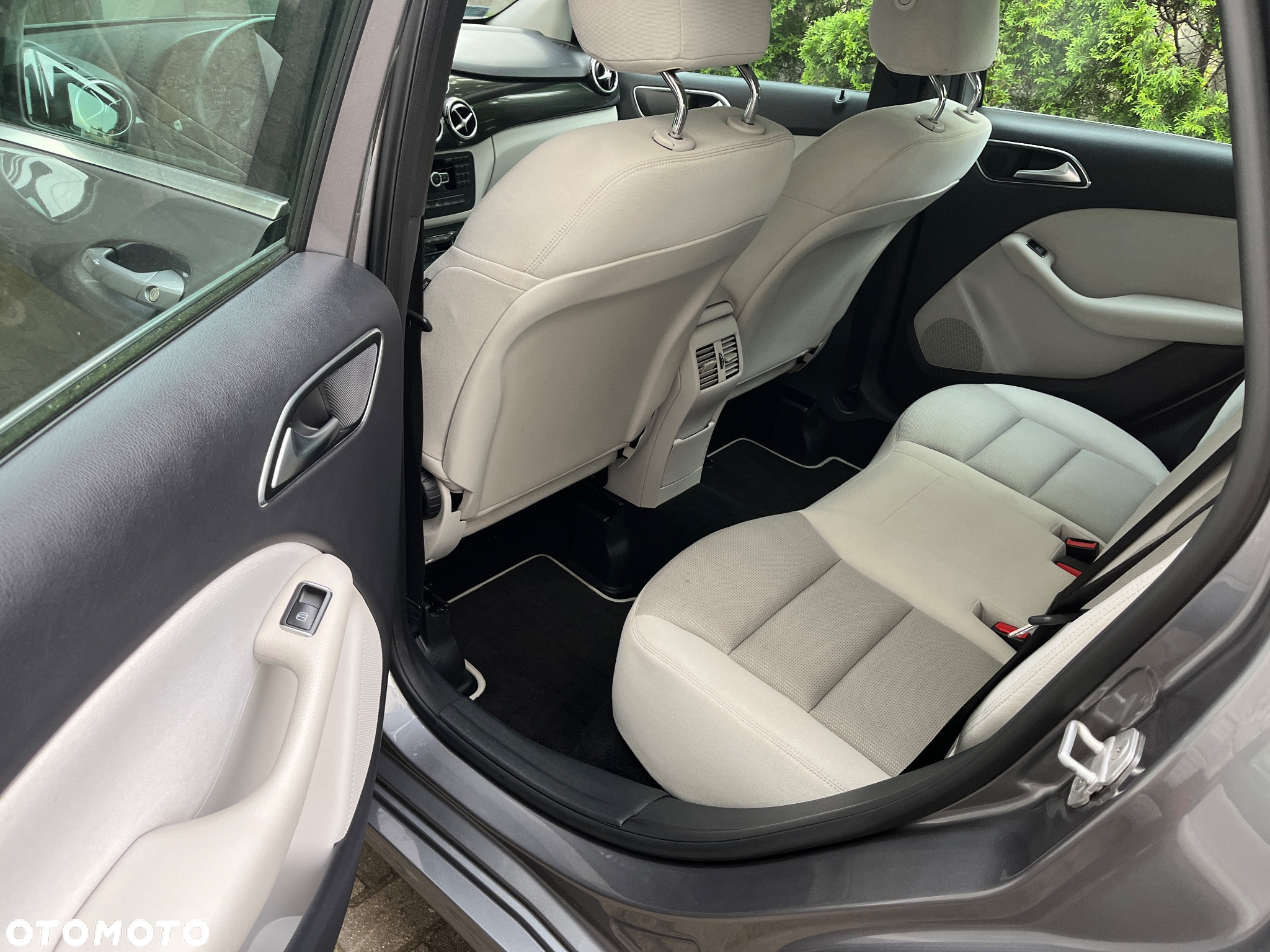 Mercedes-Benz Klasa B 180 (CDI) d 7G-DCT - 10