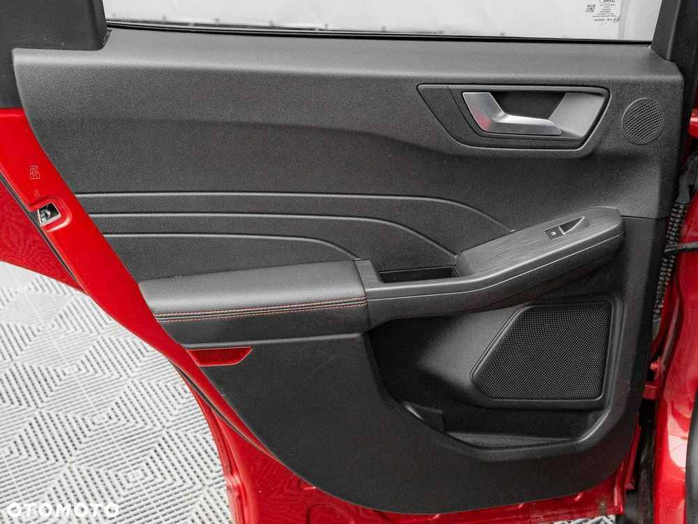 Ford Kuga 2.5 FHEV FWD ST-Line X - 21