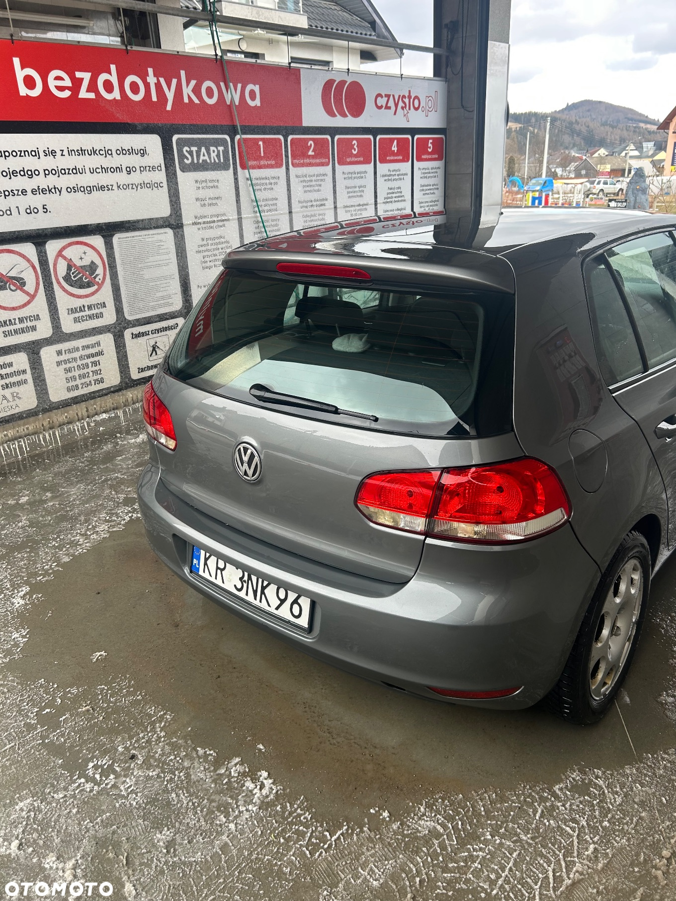 Volkswagen Golf 1.6 TDI DPF Trendline - 8