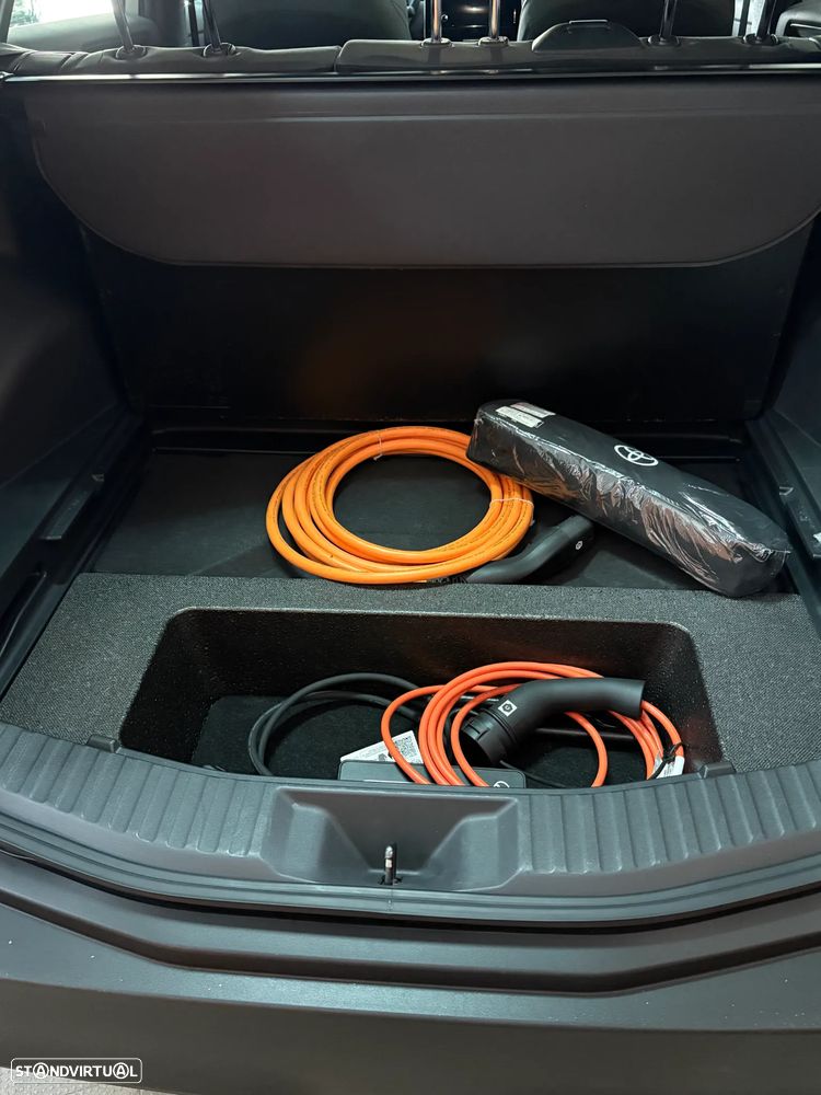 Toyota bZ4X Lounge - 24