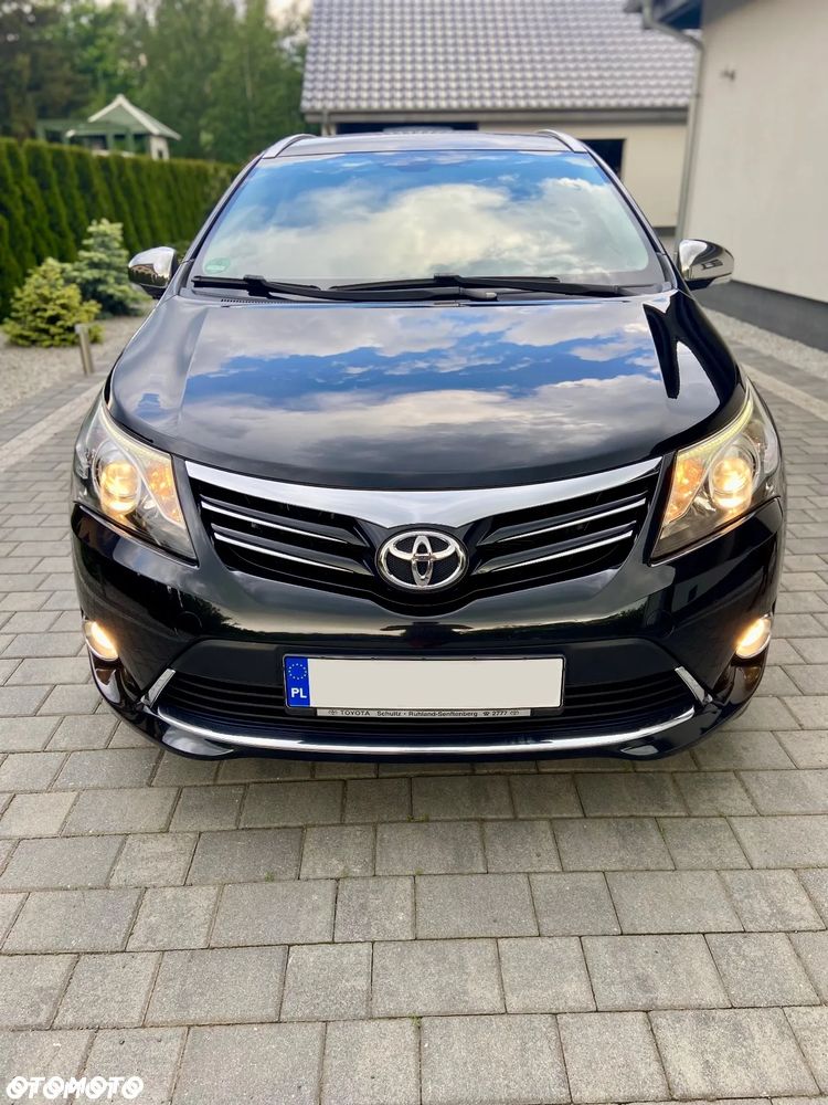 Toyota Avensis 1.8 Multidrive S Sol - 6