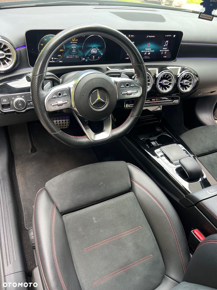 Mercedes-Benz Klasa A 180 d AMG Line 7G-DCT - 22
