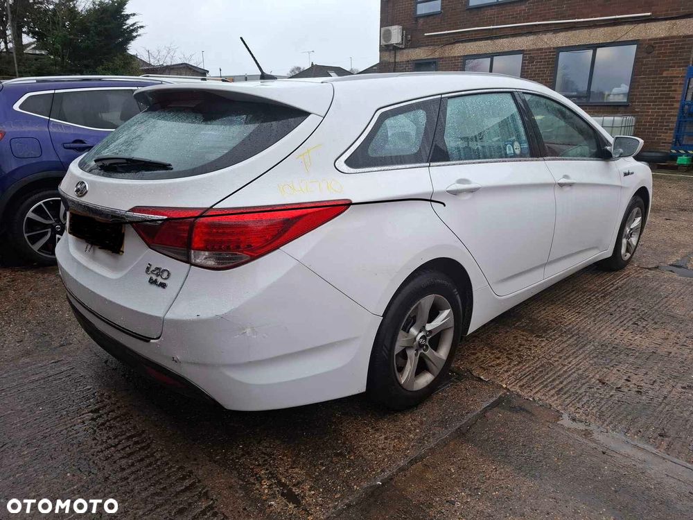 Hyundai i40 Kombi blue 1.7 CRDi Family - 4