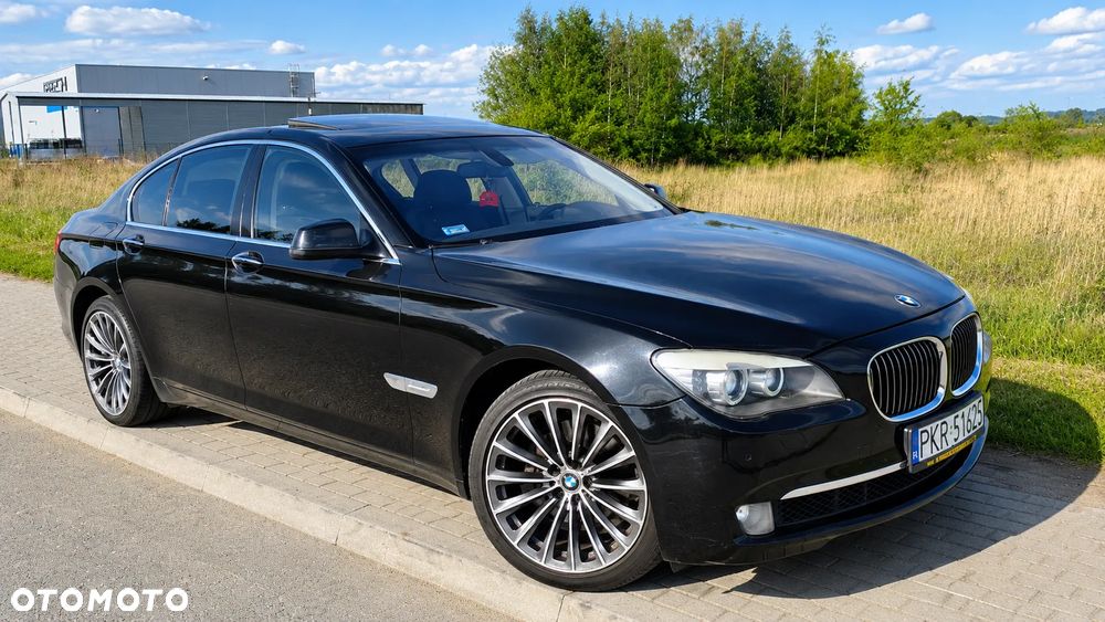 BMW Seria 7 750i - 3