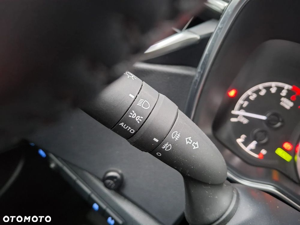 Toyota Corolla 1.8 Hybrid GPF Comfort - 28