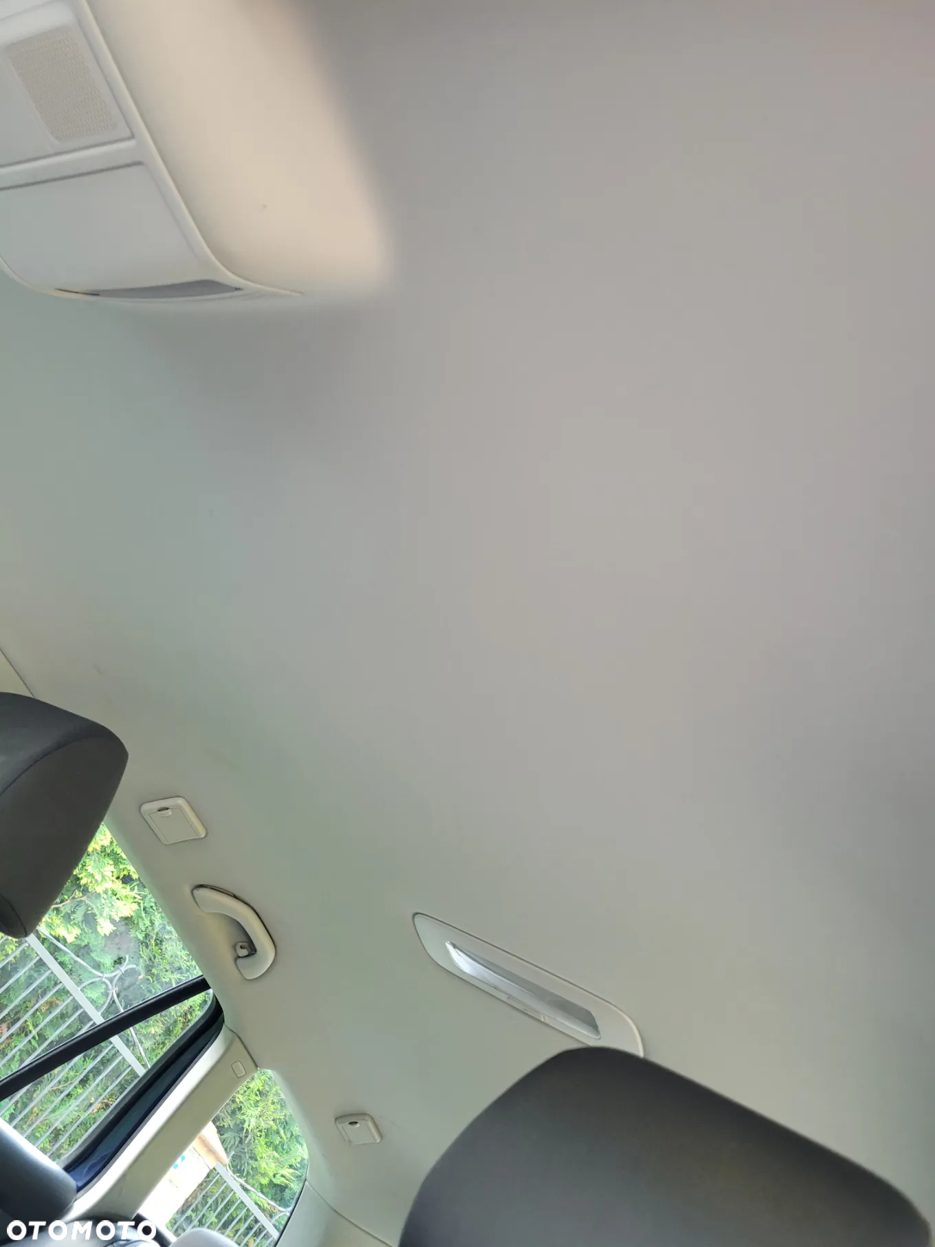 Volkswagen Golf 1.9 TDI DPF Comfortline - 22