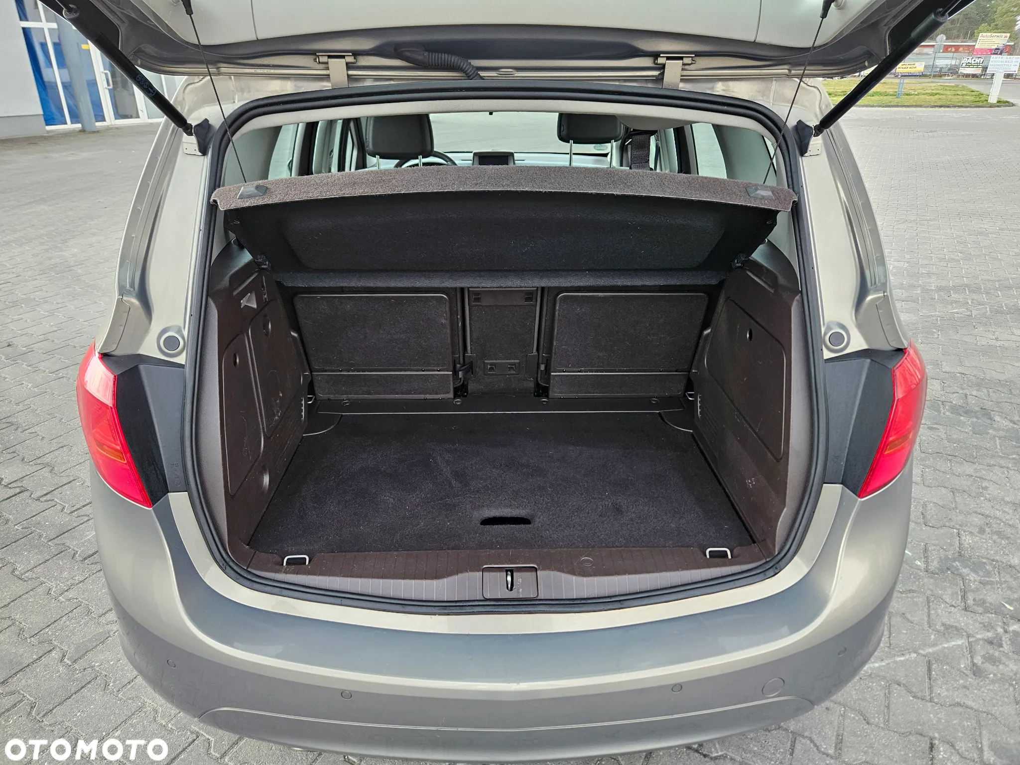 Opel Meriva 1.4 T Cosmo - 8
