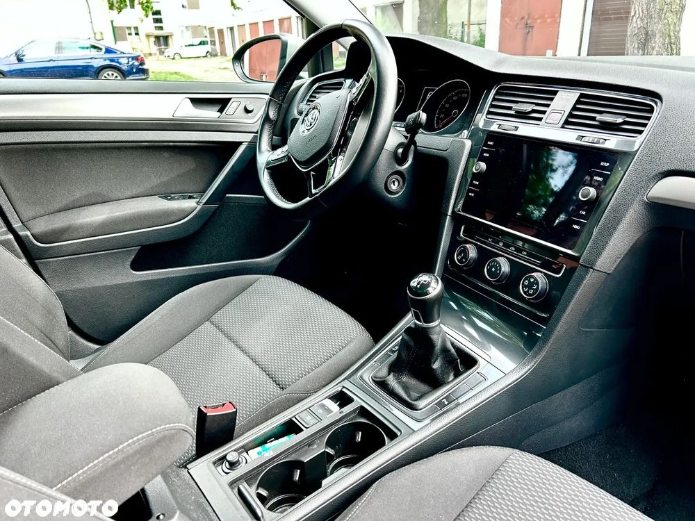 Volkswagen Golf VII 1.0 TSI BMT Trendline - 4