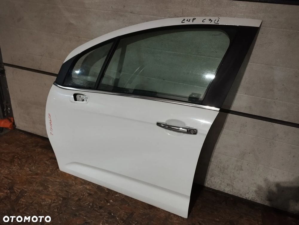 DRZWI PRZÓD LEWE KOMPLETNE CITROEN C3 II 2010- ROK KOD LAKIERU: EWP - 1