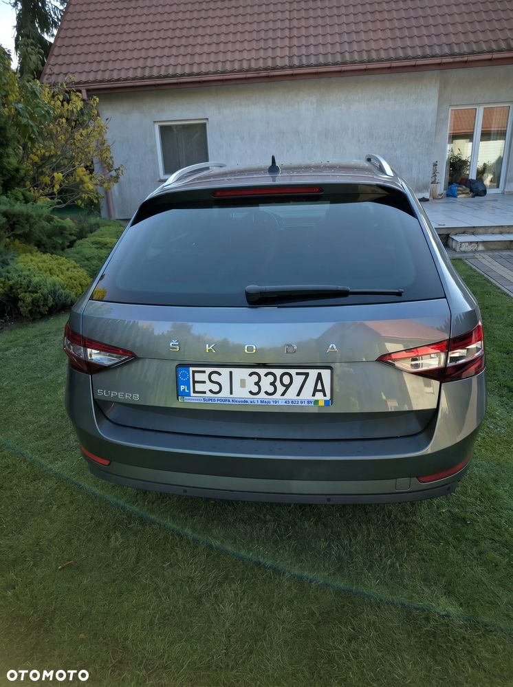 Skoda Superb 2.0 TDI SCR Ambition DSG - 5