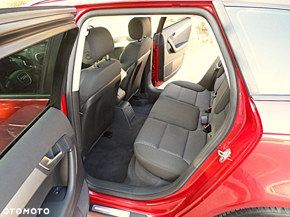Audi A3 Sportback 2.0 TDI quattro S line Sportpaket plus - 33